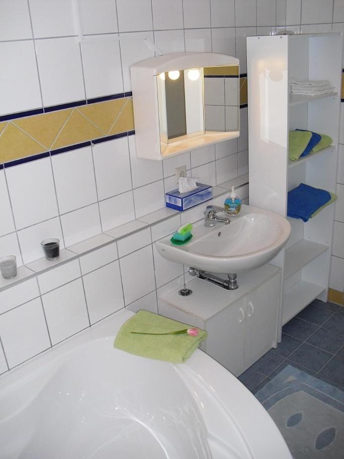 Serviced Apartment With Sunny Balcony Вена Экстерьер фото